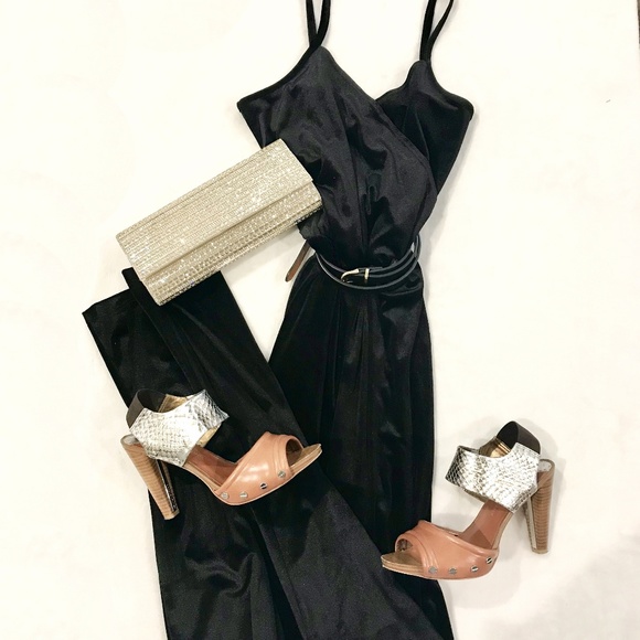 Velvet Jumpsuit - Picture 1 of 2
